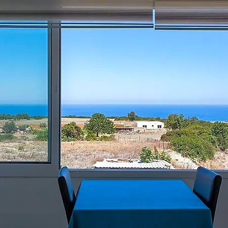 Karpaz Sunset לינה וארוחת בוקר